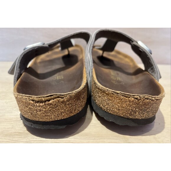Birkenstock Gizeh Silver Sandal Slip on Shoe Womens Size 41 US 10 10.5 - Picture 3 of 9